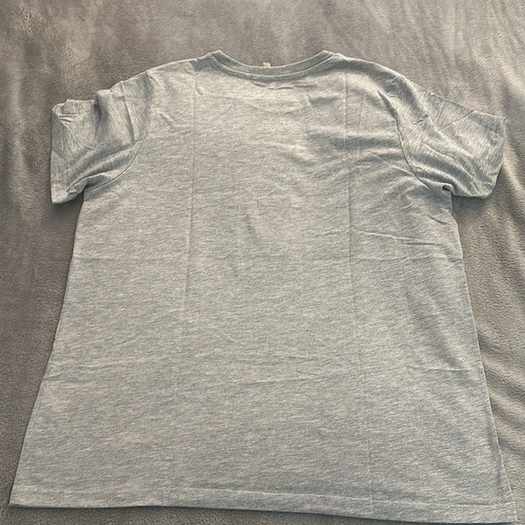 ASOS Disney Merry Christmas Sled Mickey and Minnie TShirt - Size 10 - Grey - Picture 6 of 6